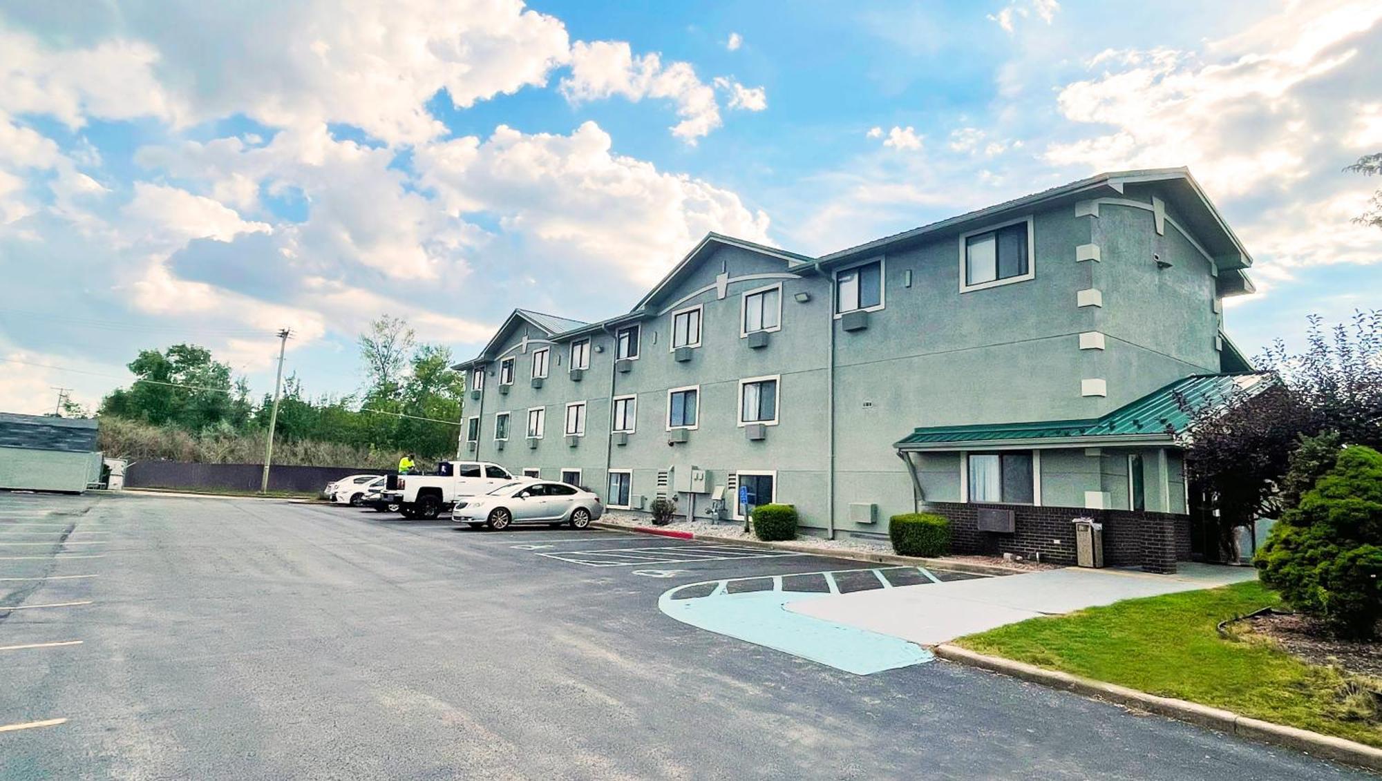 Magnuson Hotel Fort Wayne North - Coliseum Zewnętrze zdjęcie